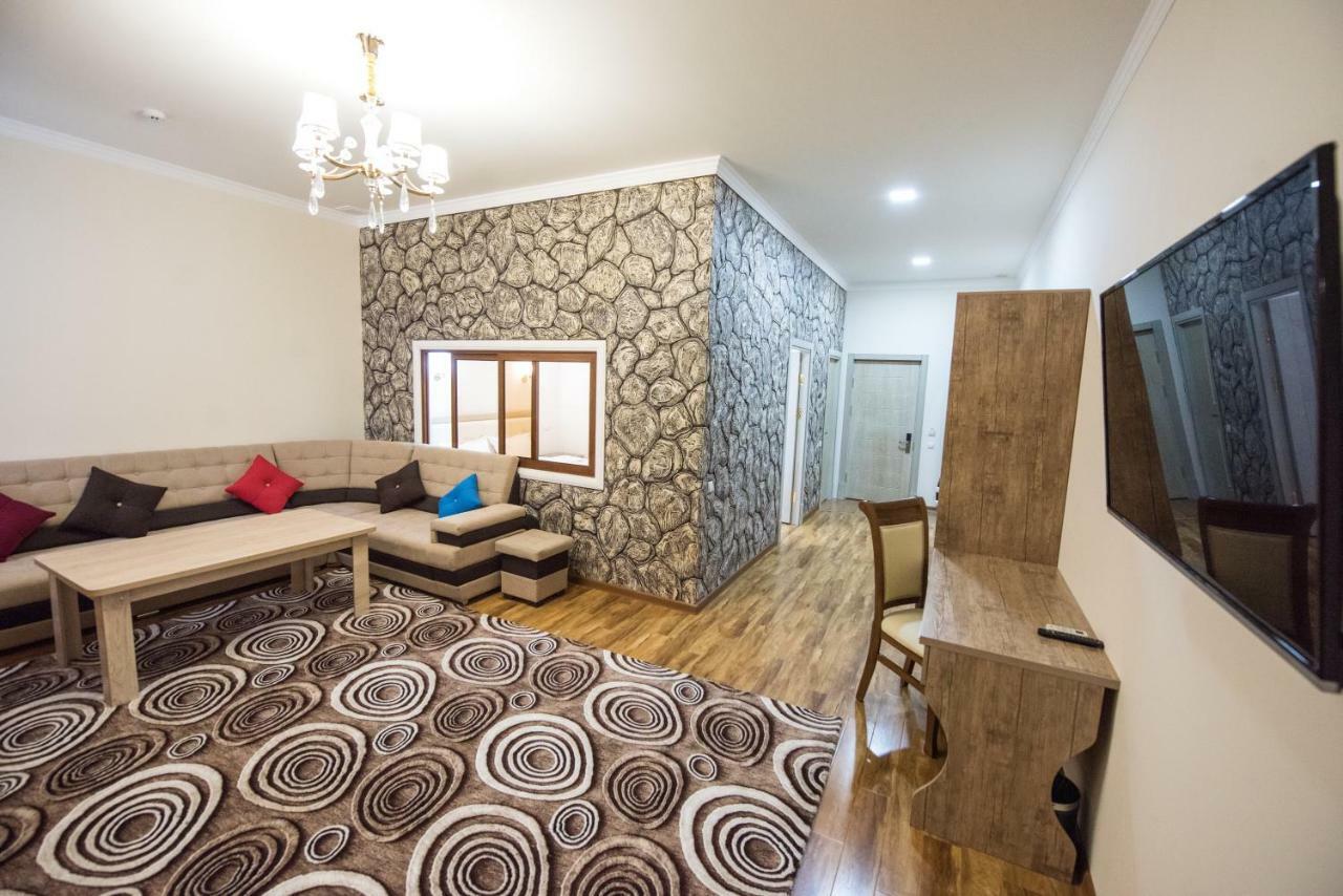 Atlantis Hotel Tashkent Ngoại thất bức ảnh
