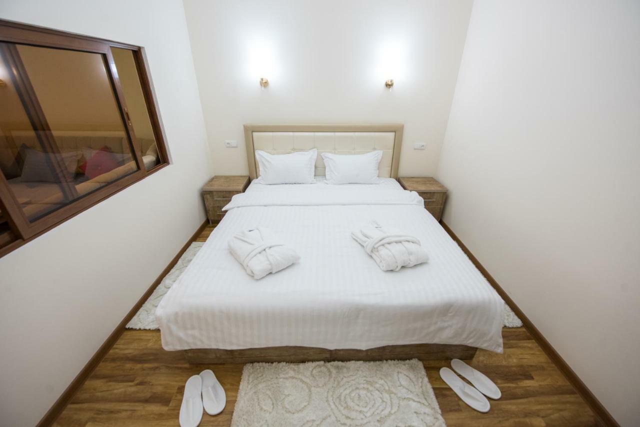 Atlantis Hotel Tashkent Ngoại thất bức ảnh