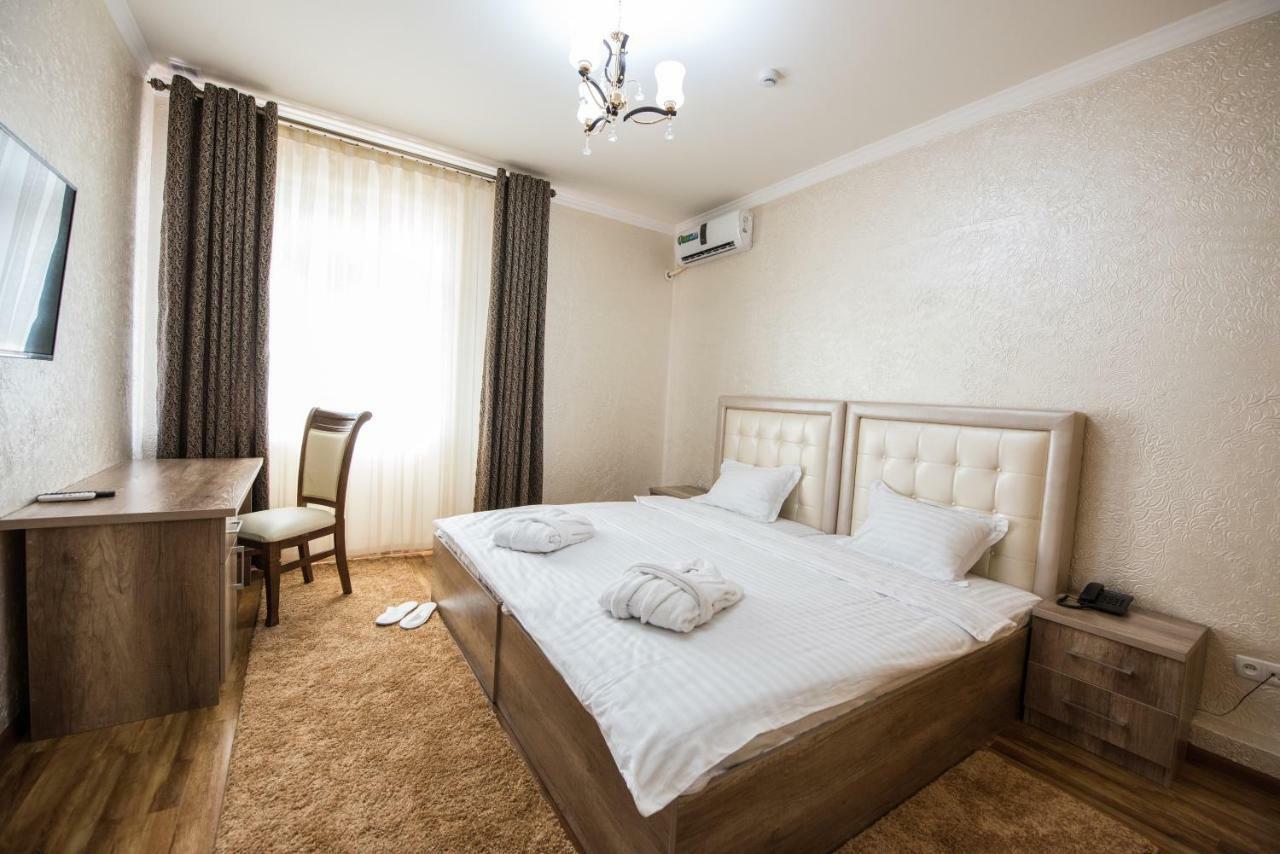 Atlantis Hotel Tashkent Ngoại thất bức ảnh