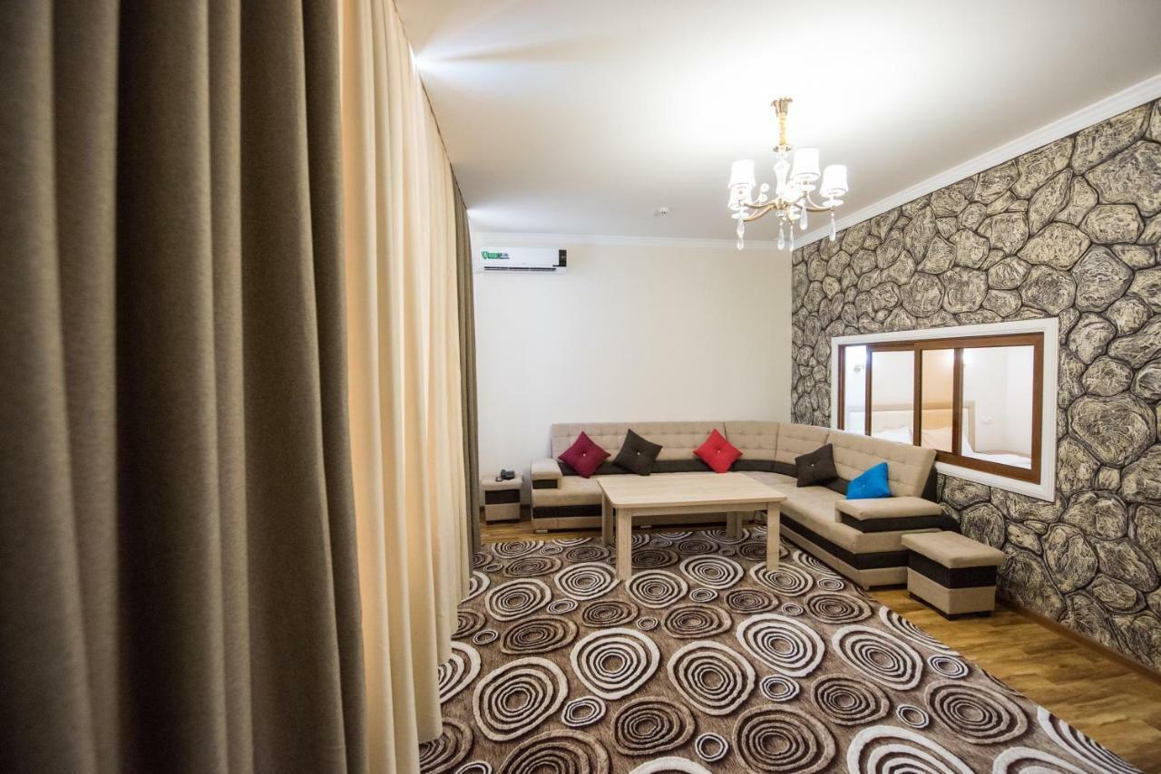 Atlantis Hotel Tashkent Ngoại thất bức ảnh